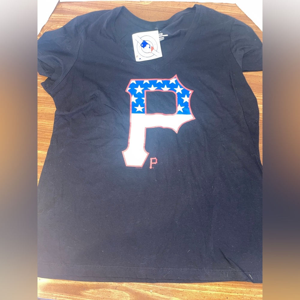 MLB Pittsburg Pirates Ladies Flag Logo Design Stars & Stripes NWT Size XXL
